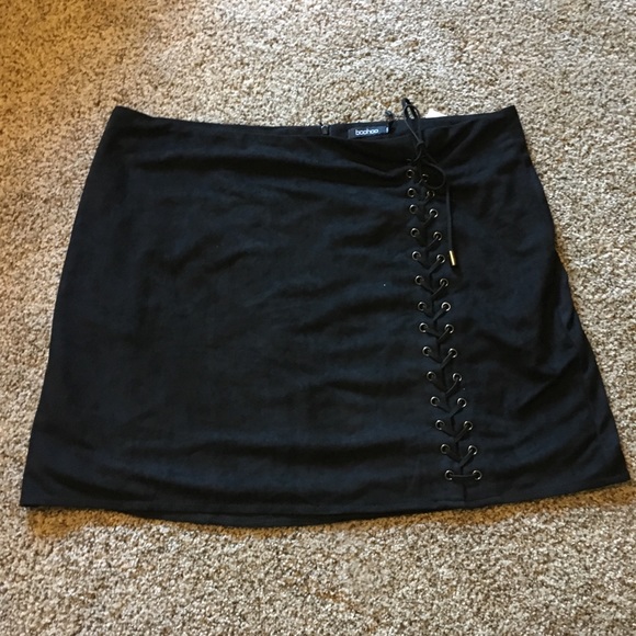 Boohoo Dresses & Skirts - NWT black suede lace up mini skirt size 16